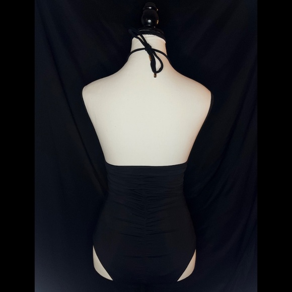 She Came to Stunt, Not Settle – La’Posha Blu Edition (S) - Picture 2 of 4